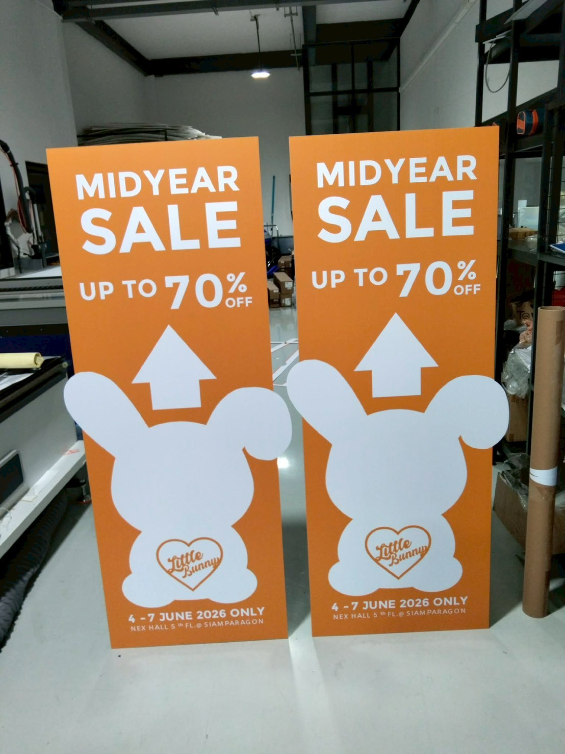 ผลงานสแตนดี้ Standee Studio
