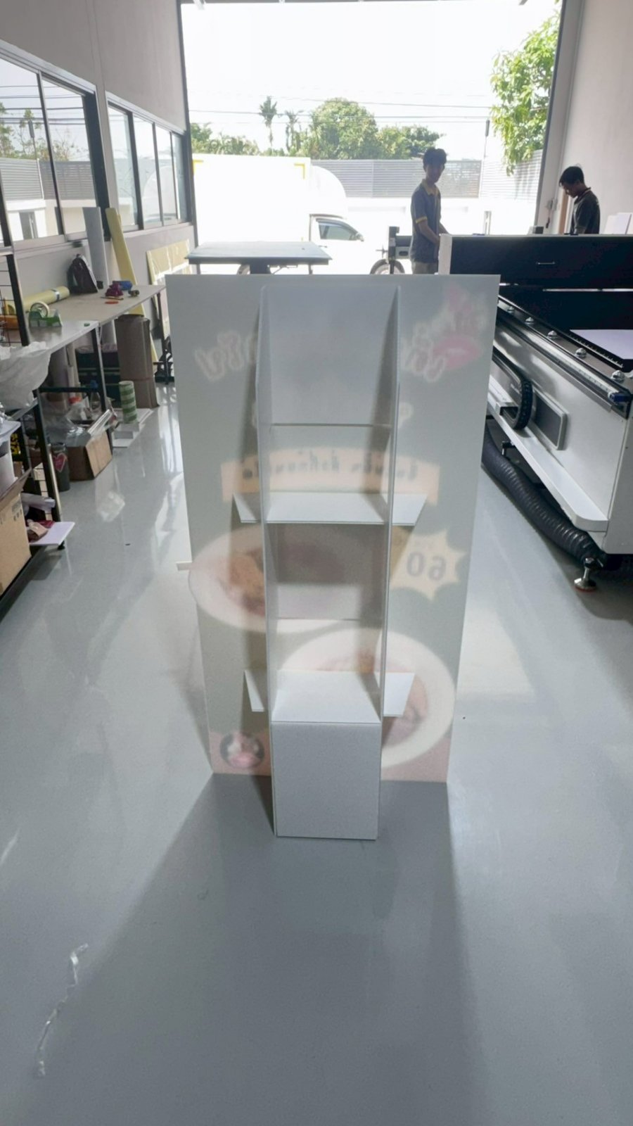 ผลงานสแตนดี้ Standee Studio