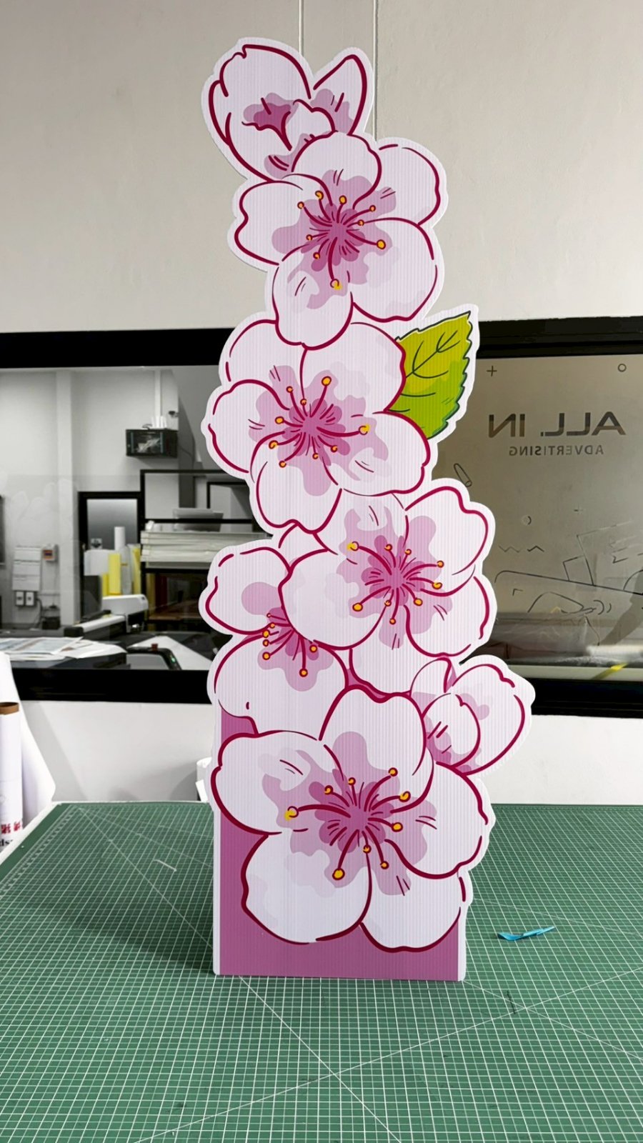 ผลงานสแตนดี้ Standee Studio