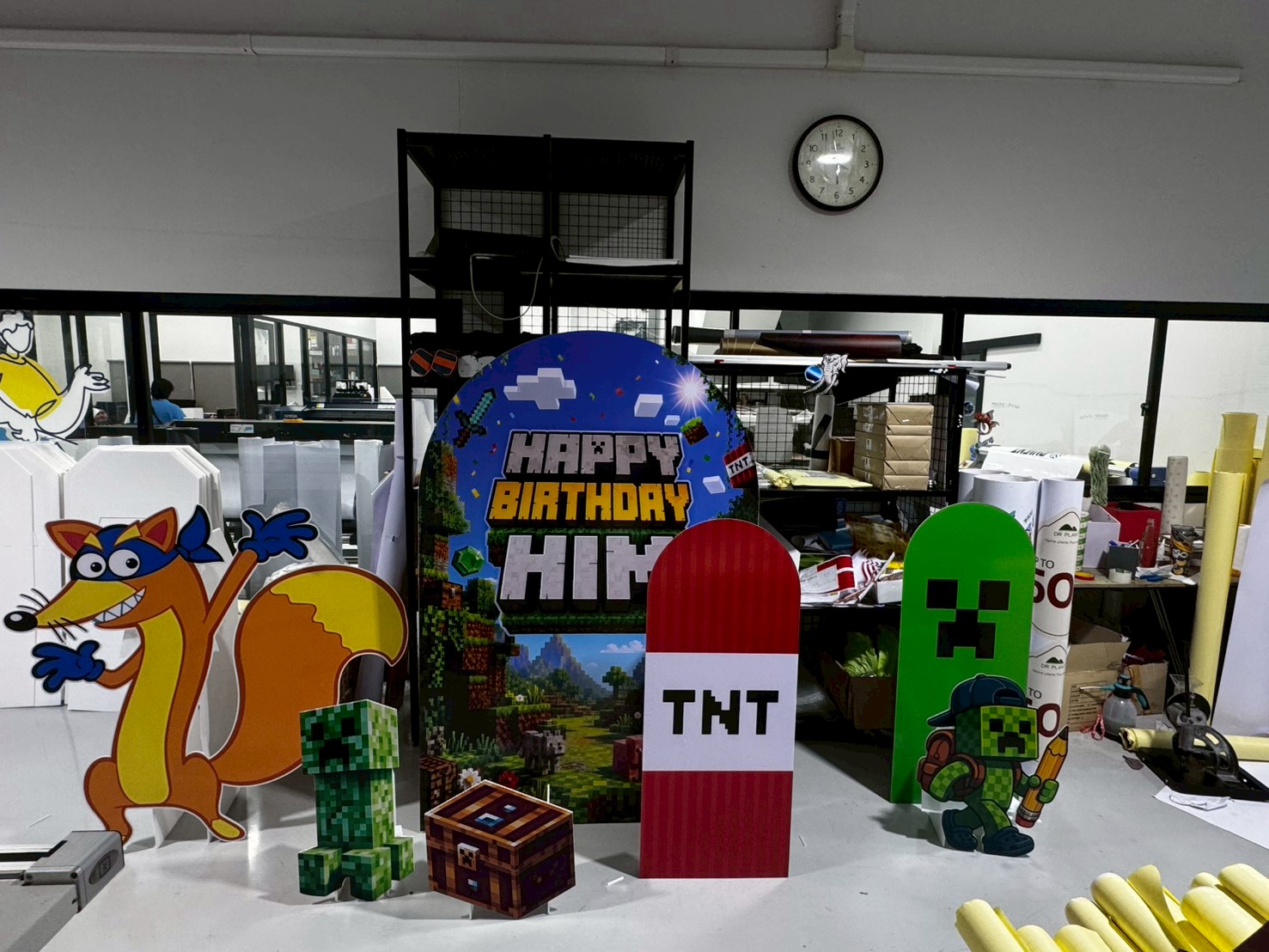 ผลงานสแตนดี้ Standee Studio