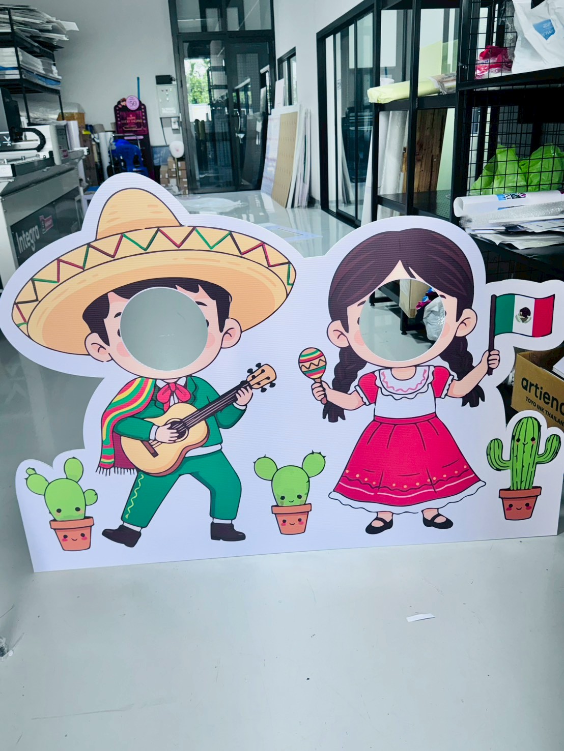 ผลงานสแตนดี้ Standee Studio