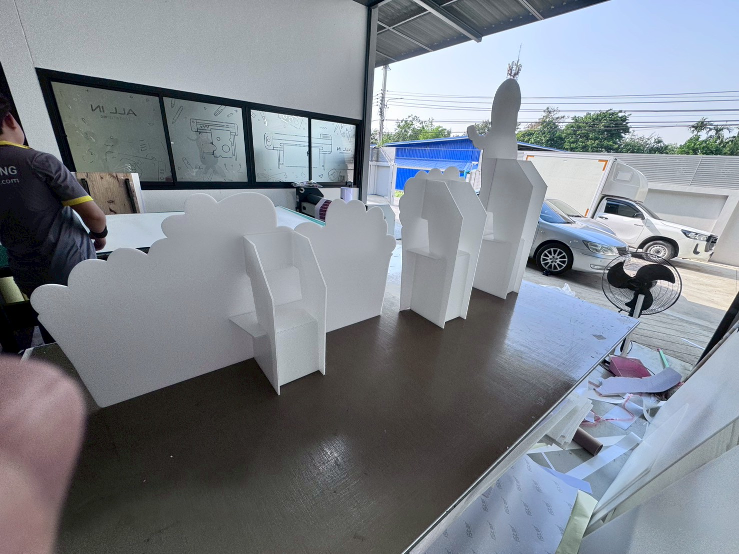 ผลงานสแตนดี้ Standee Studio